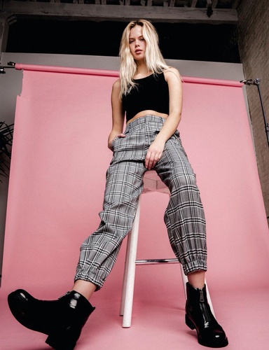Young Women Photoshoot by Steffen Sharikov - Fashion Photographer Minneapolis